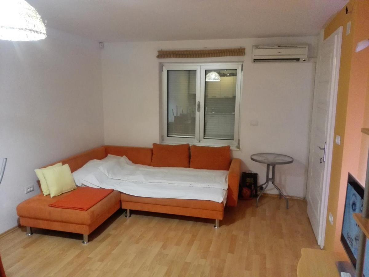 Stinjan Kascuni Apartman